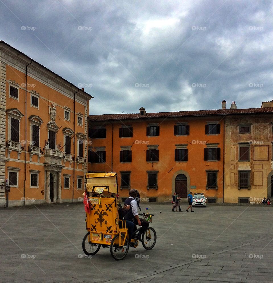 Bike cab in Pisa