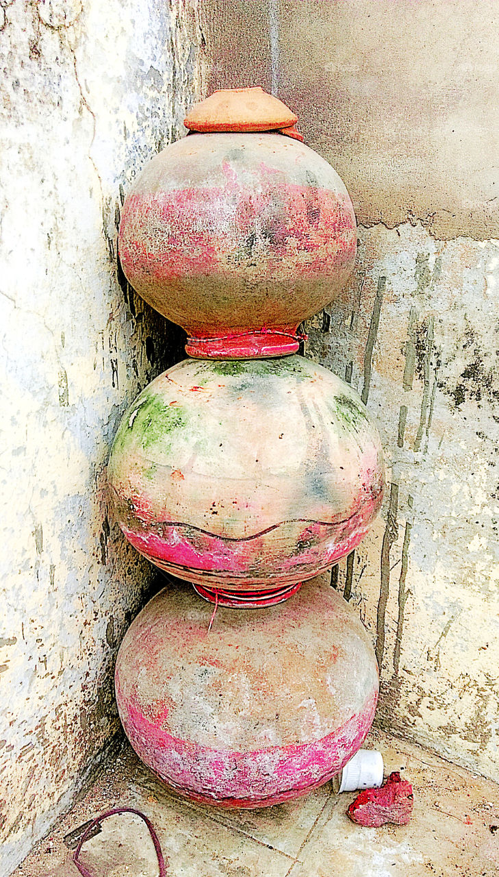 Earthen Pot