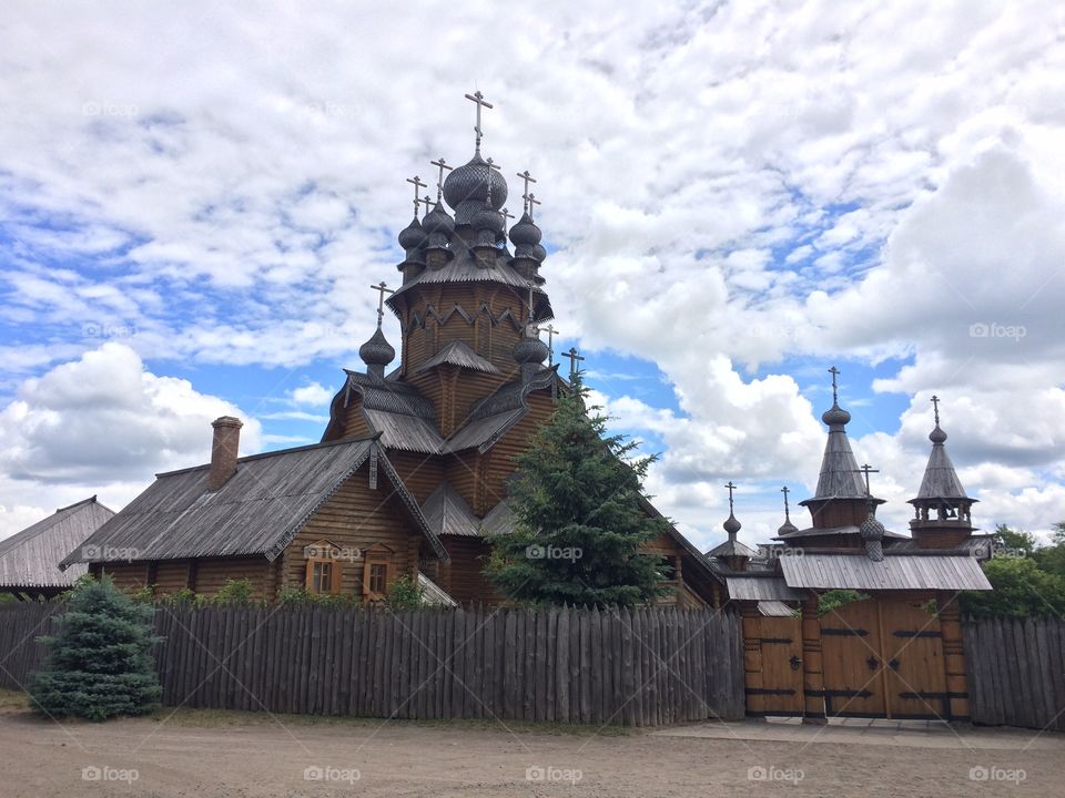 Svyatogorsk, old church 