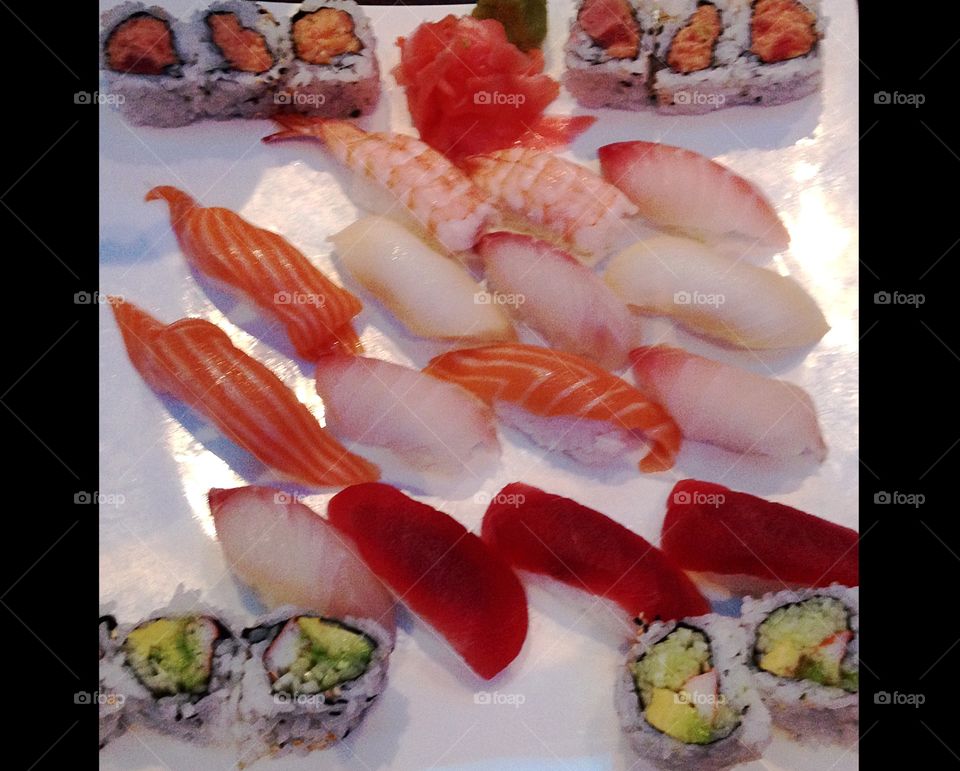 Big plate . Sushi for two - healthy meal mission