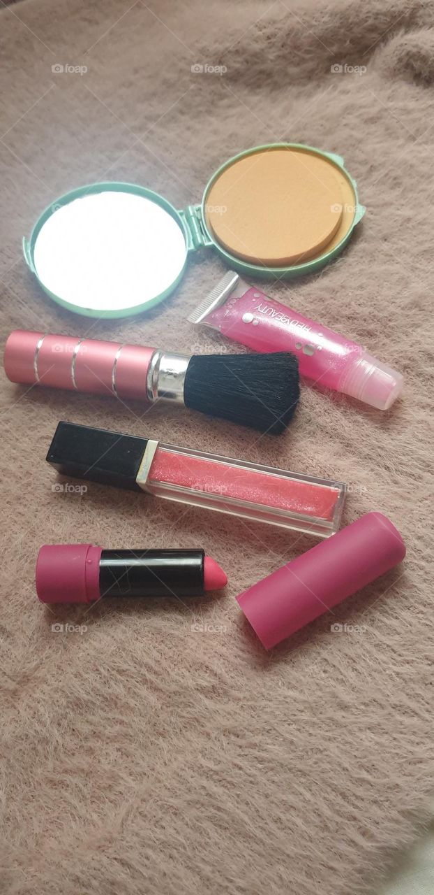 brush, gloss, lipstick, mirror, beautiful colors from day to day