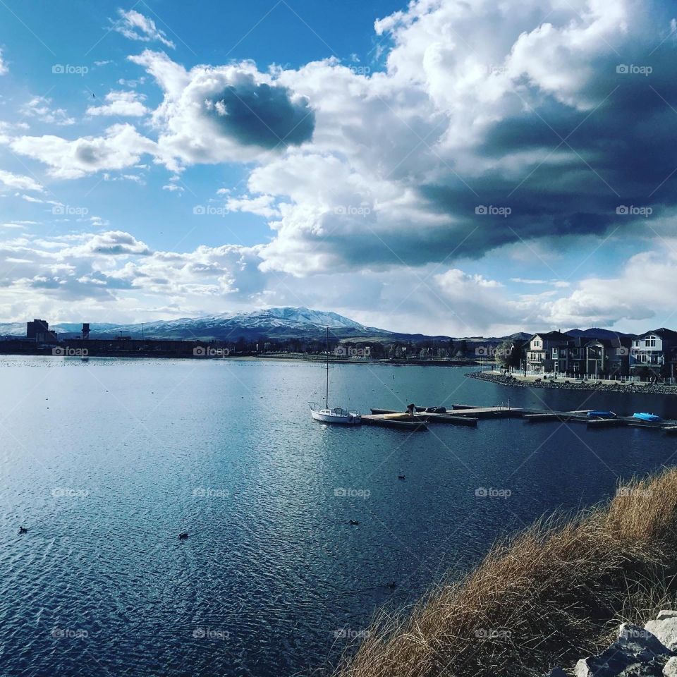 The Sparks Marina in Nevada always has beautiful views. 