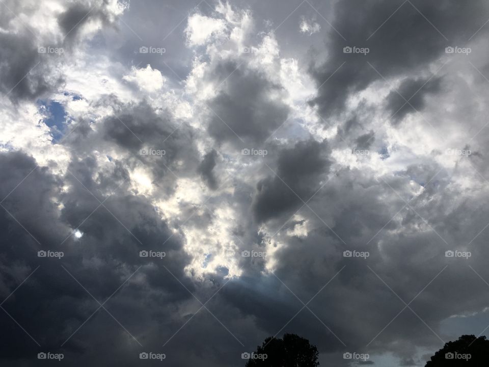 Oh oh storm is coming will we get rained out from our cookout? It’ll pass through 