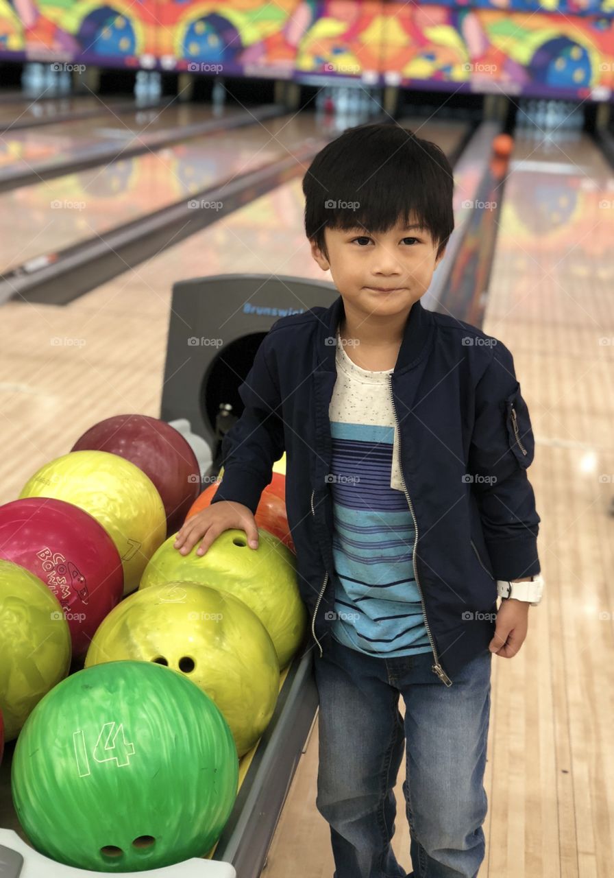 Bowling baby..😍
