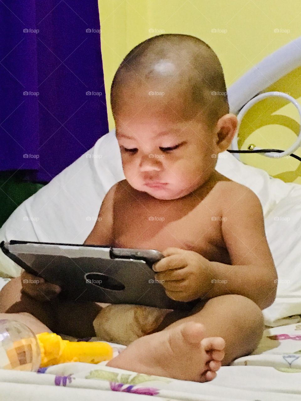 Babies reaction showing how interested in one thing.