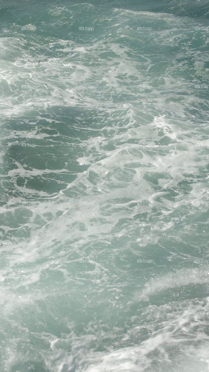 Water Surfs Wallpaper