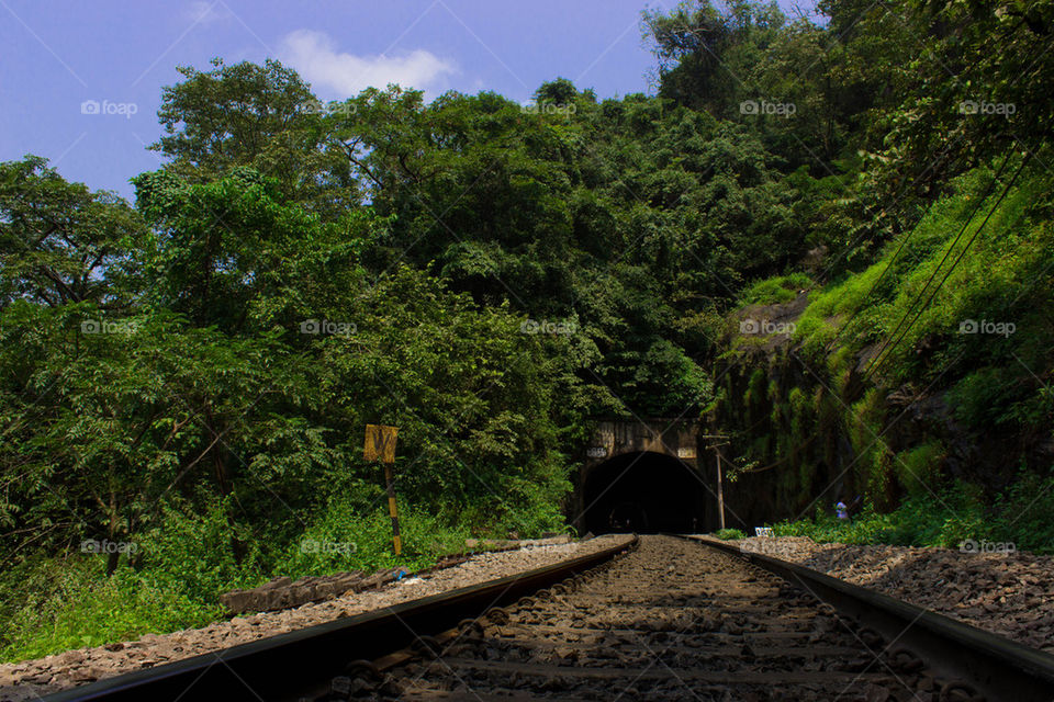 tunnel