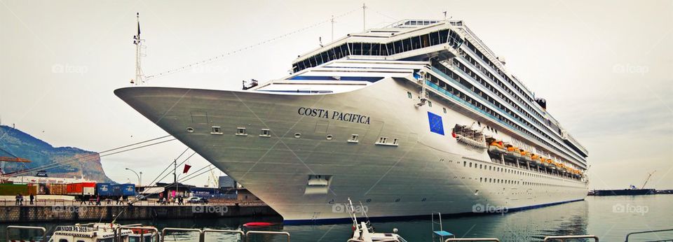 Costa Pacifica