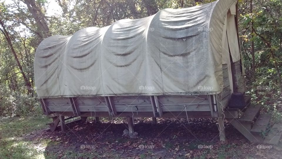 covered wagon tent