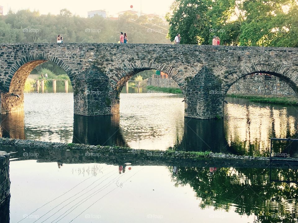 Crossing bridges 