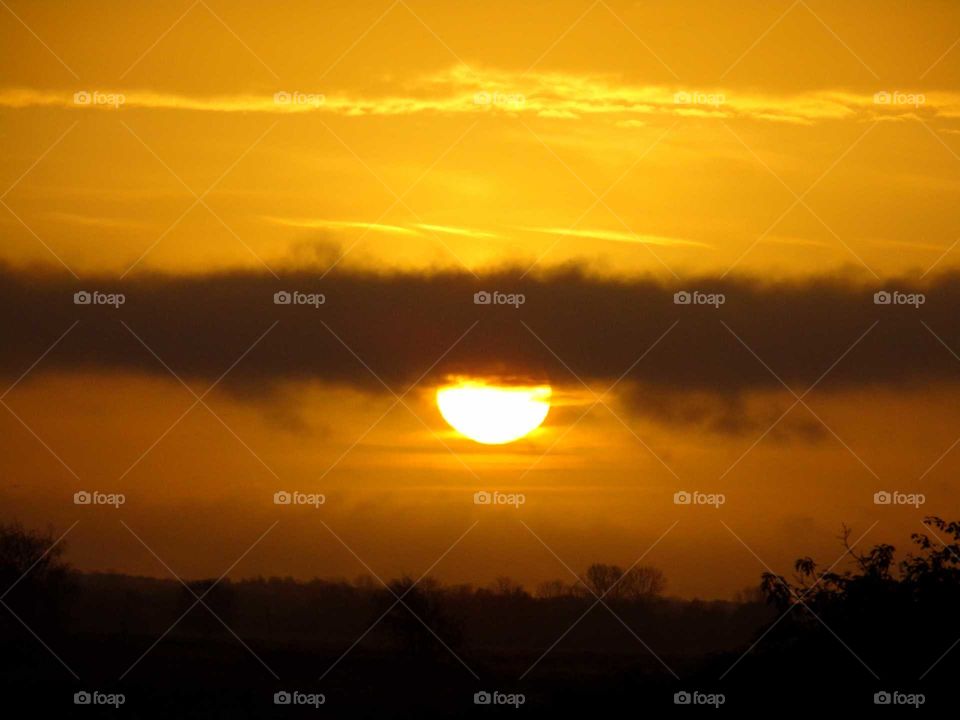 Wolke verdeckt die Sonne