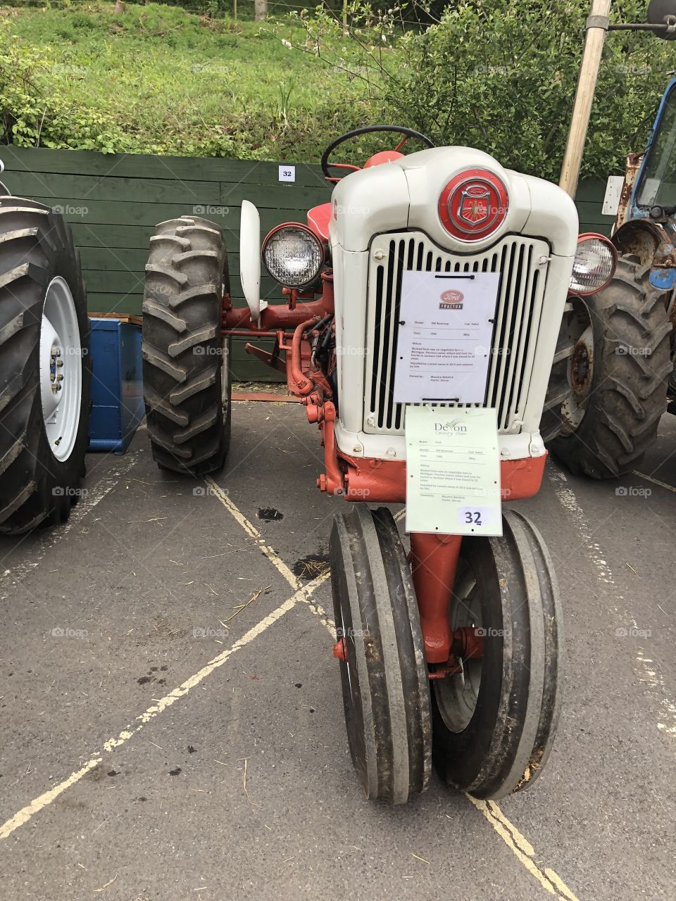 Another oldie tractor well only 64 years old a Ford and again very well restored.