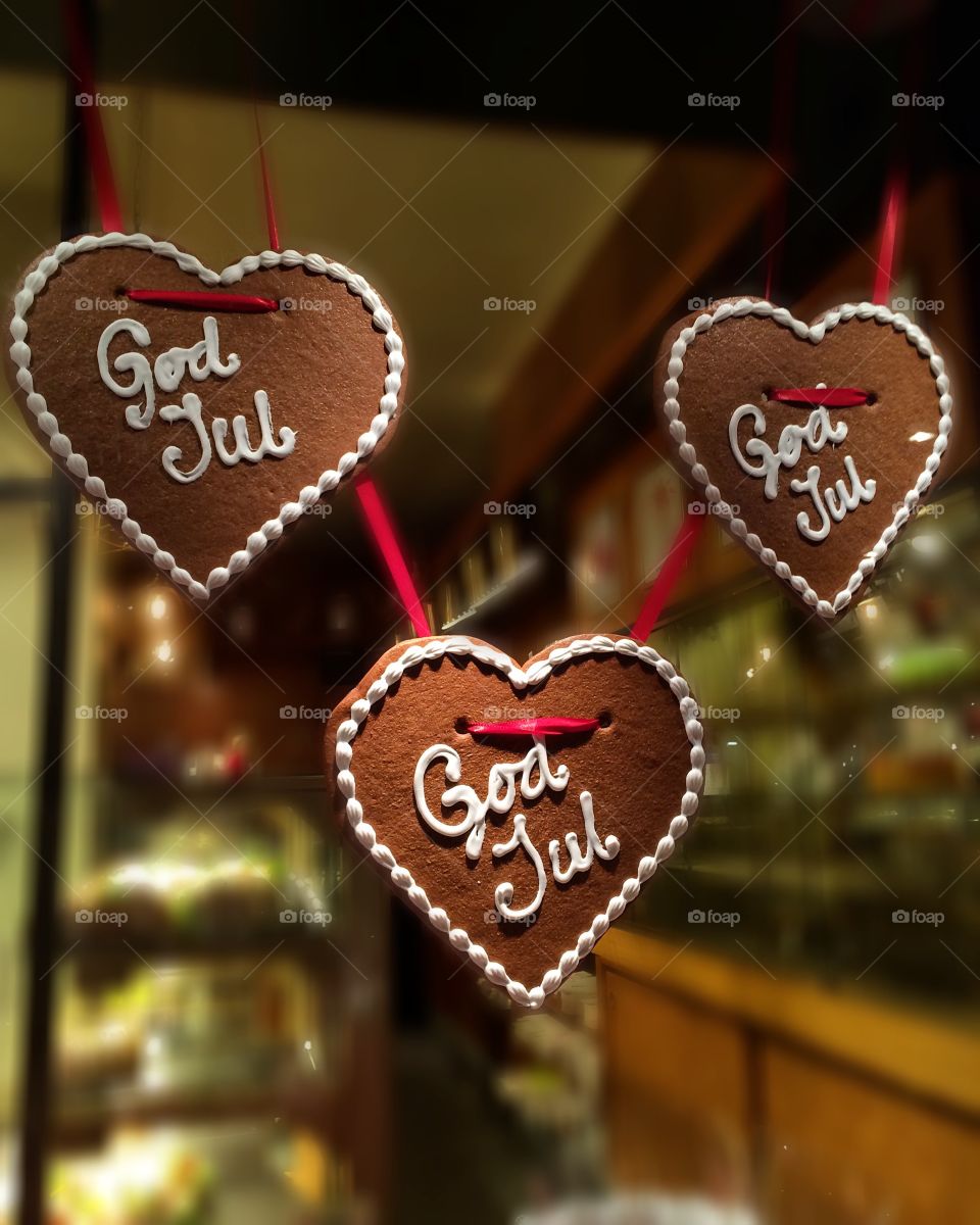 Hanging gingerbread cookies