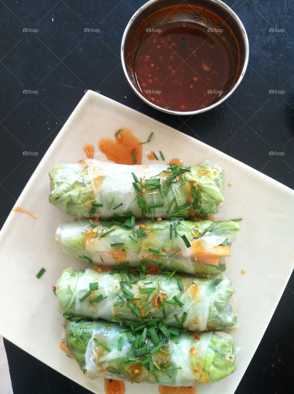 Spring rolls. Fresh spring rolls and dipping sauce