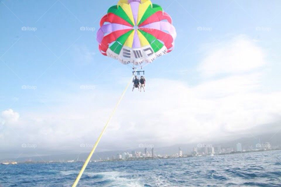 Hawaii Parachute 