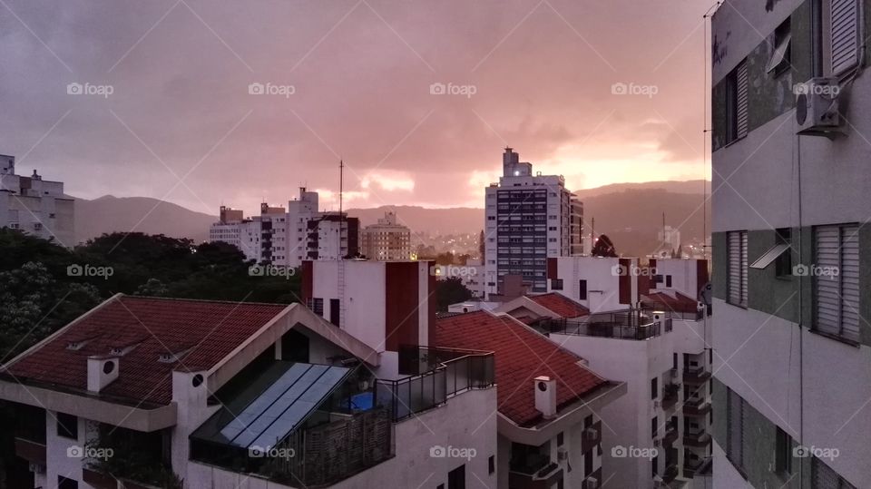 Sky before sunrise in Florianopolis