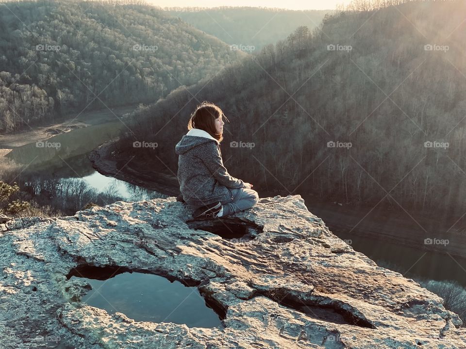 A peaceful, winter morning looking out over Cumberland river