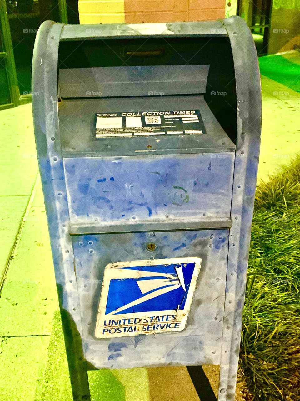 Old mailbox 