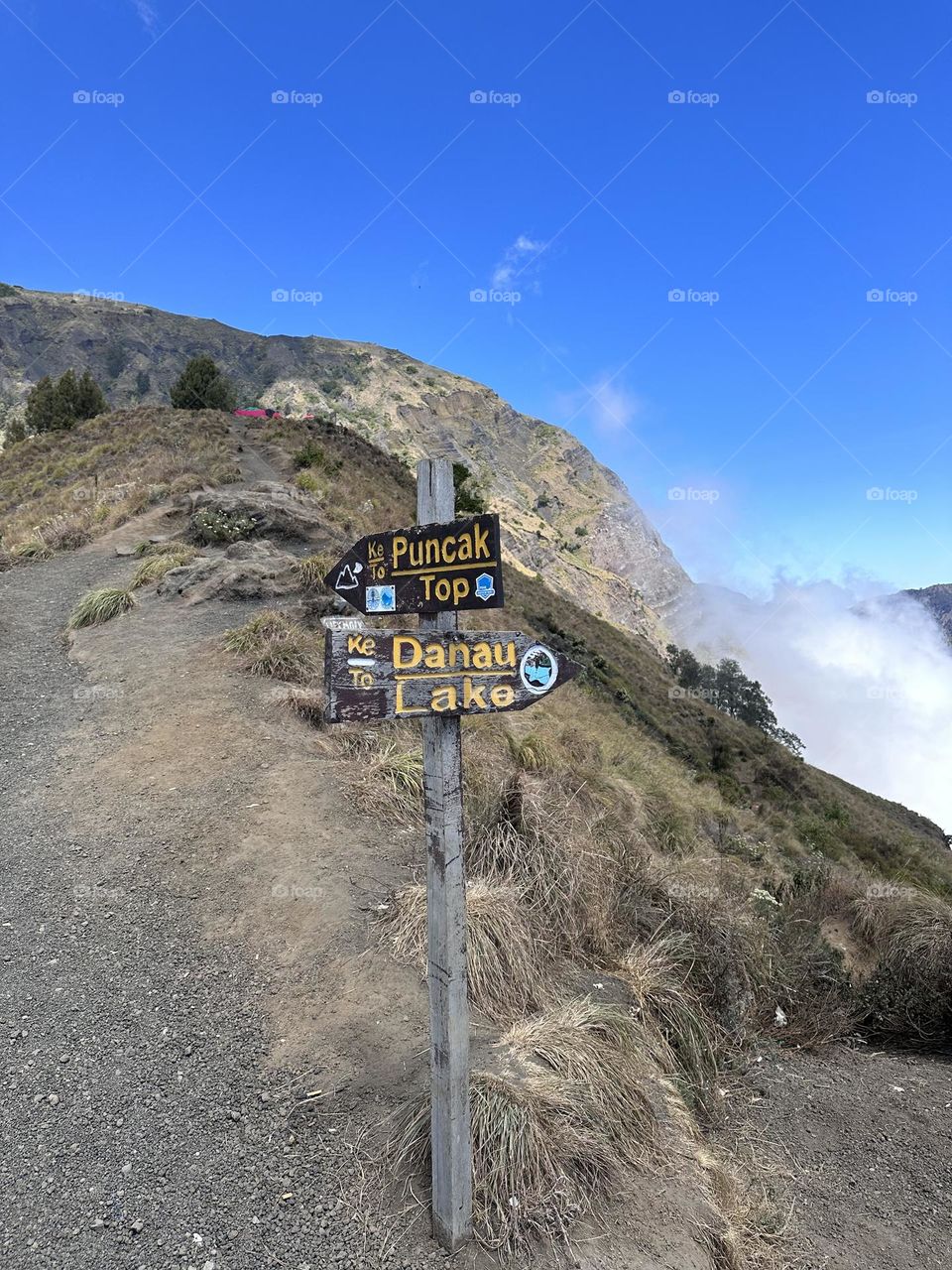 Rinjani signboard 