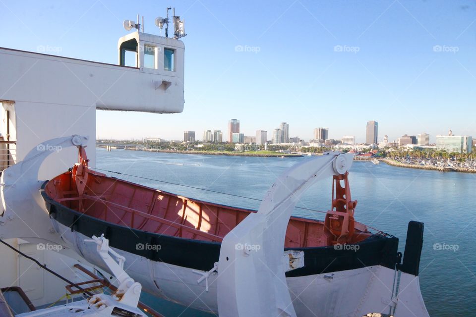 Lifeboat . Lifeboat on the Queen Mary