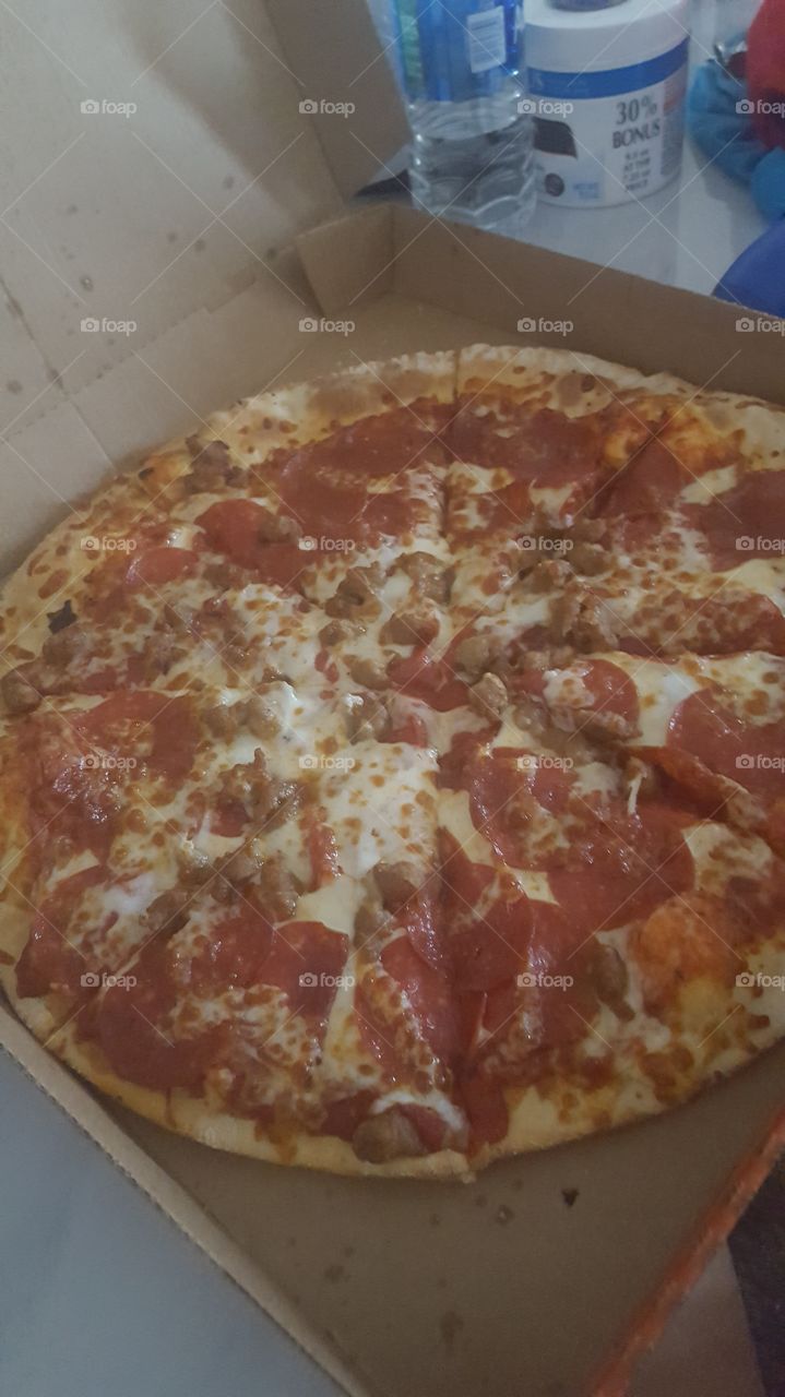 Peproni pizza
