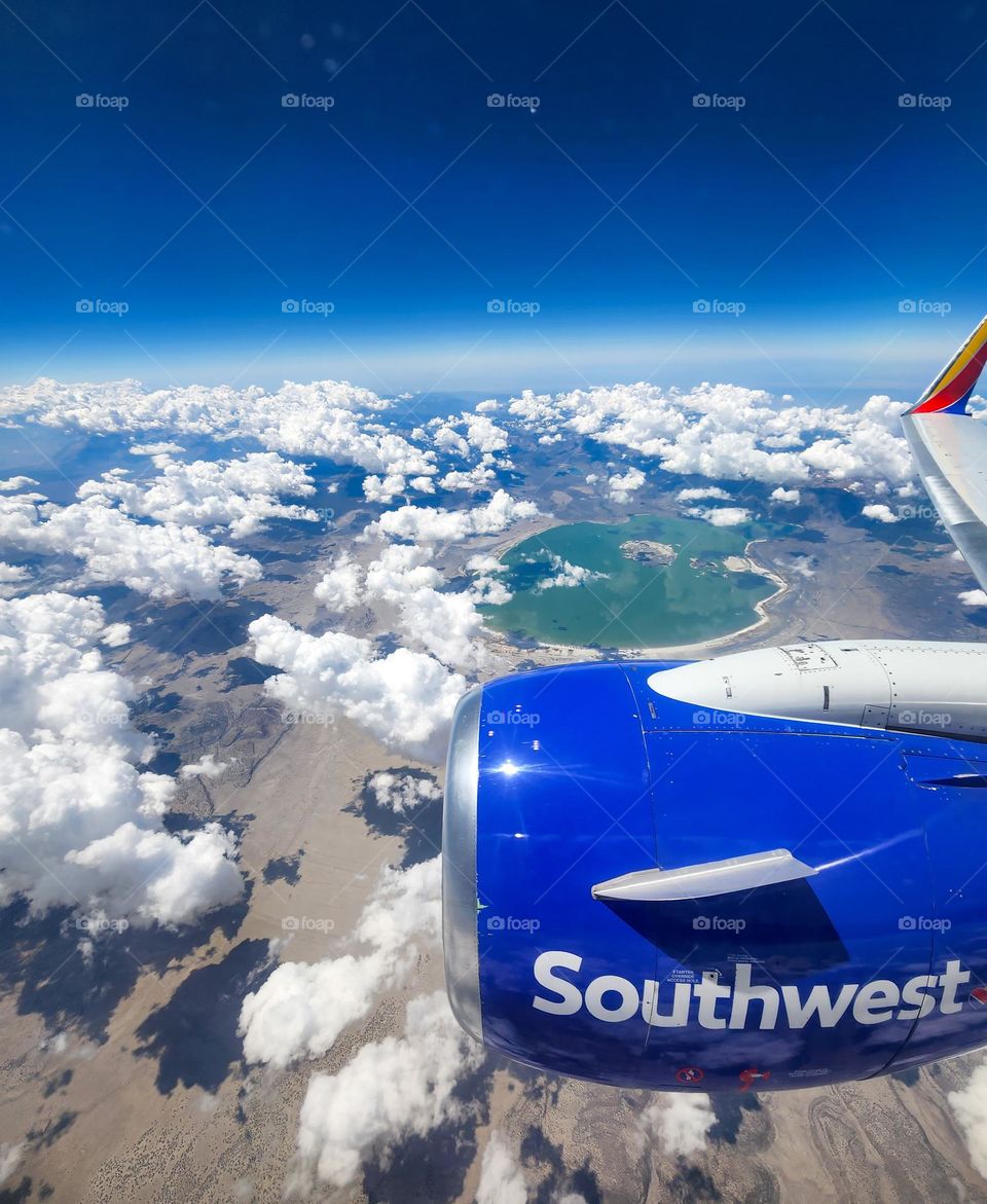 Flying past California's amazing Mono Lake in a Southwest Airlines jet