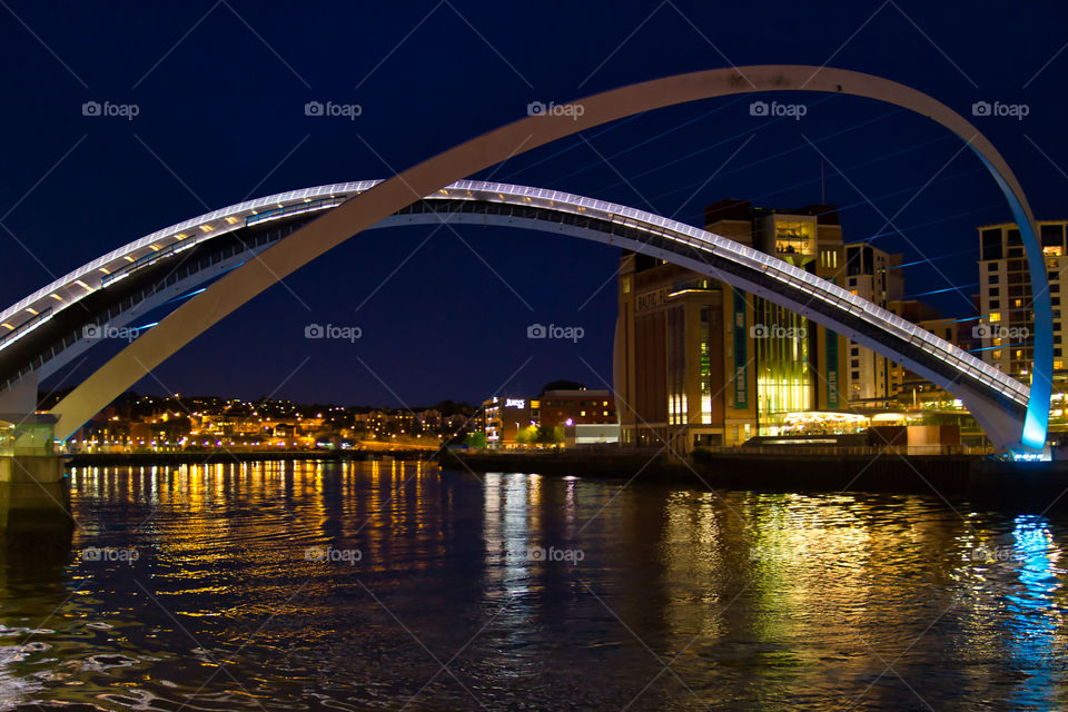 Gateshead millennium bridge by night