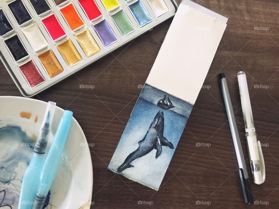 Drawing with watercolors and pens