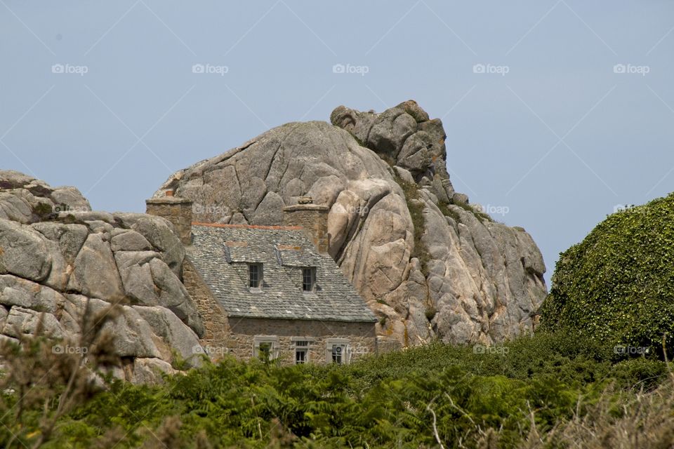 old stone house in the mountains