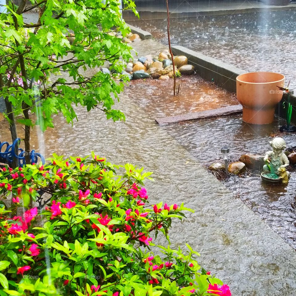 a little bit of rain they said ....