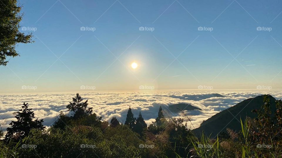 Beautiful mountain and sea of clouds natural landscape