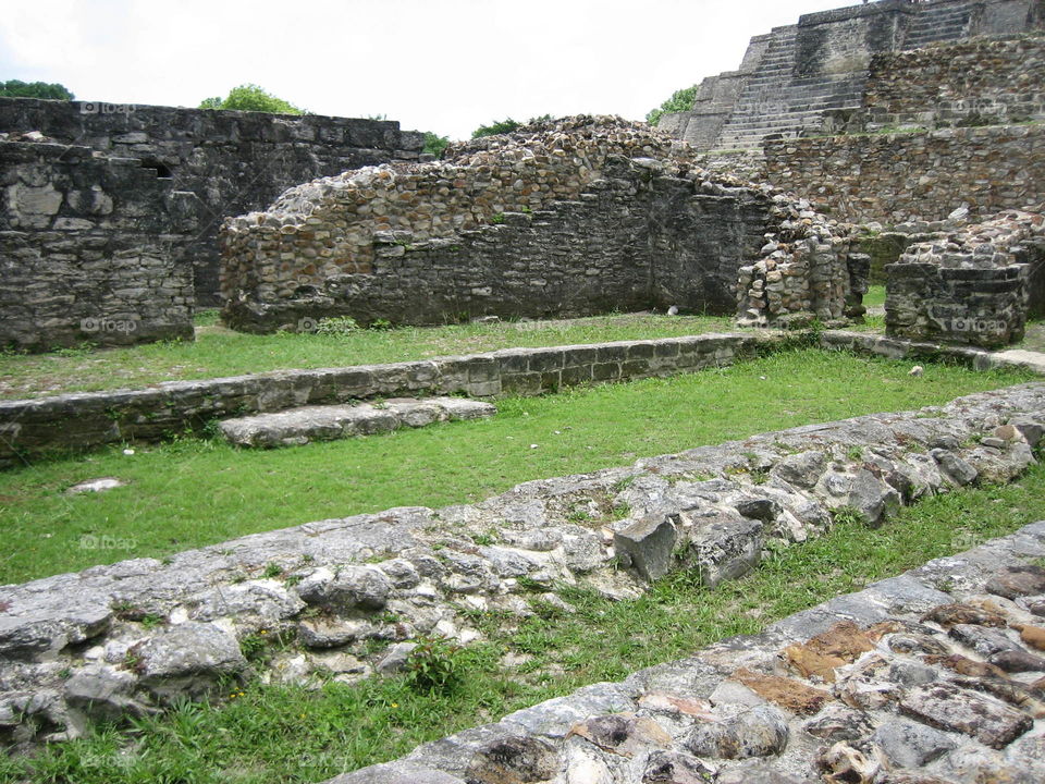 mayan ruins pool