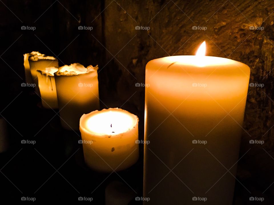 Candle grouping 