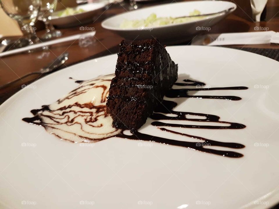 Chocolate Brownie (Perfect Presentation)