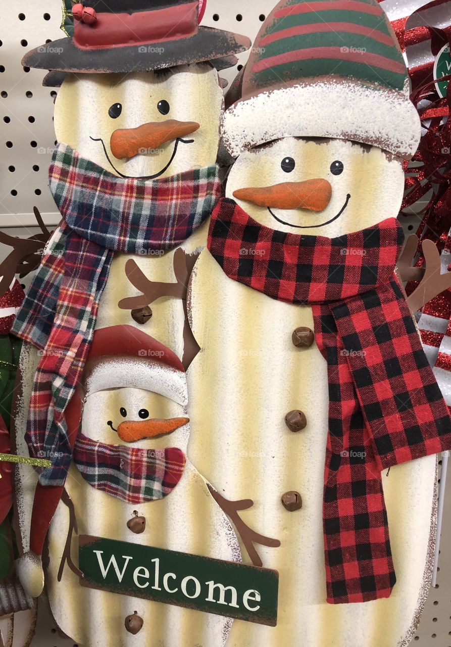 Snowman family decor winter decorations 