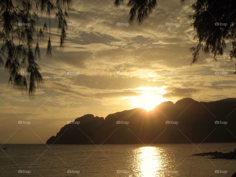 Sunset in Phi Phi Island