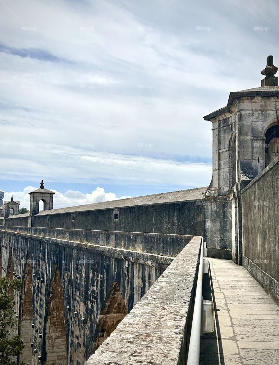 Viaduc de Lisbonne , July 2023 . 