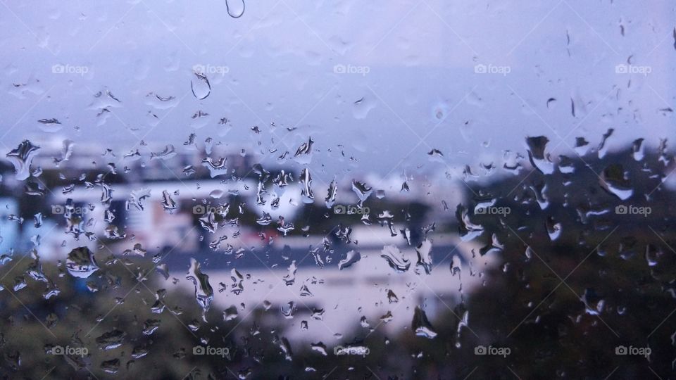 Rain drops on windows  glass
