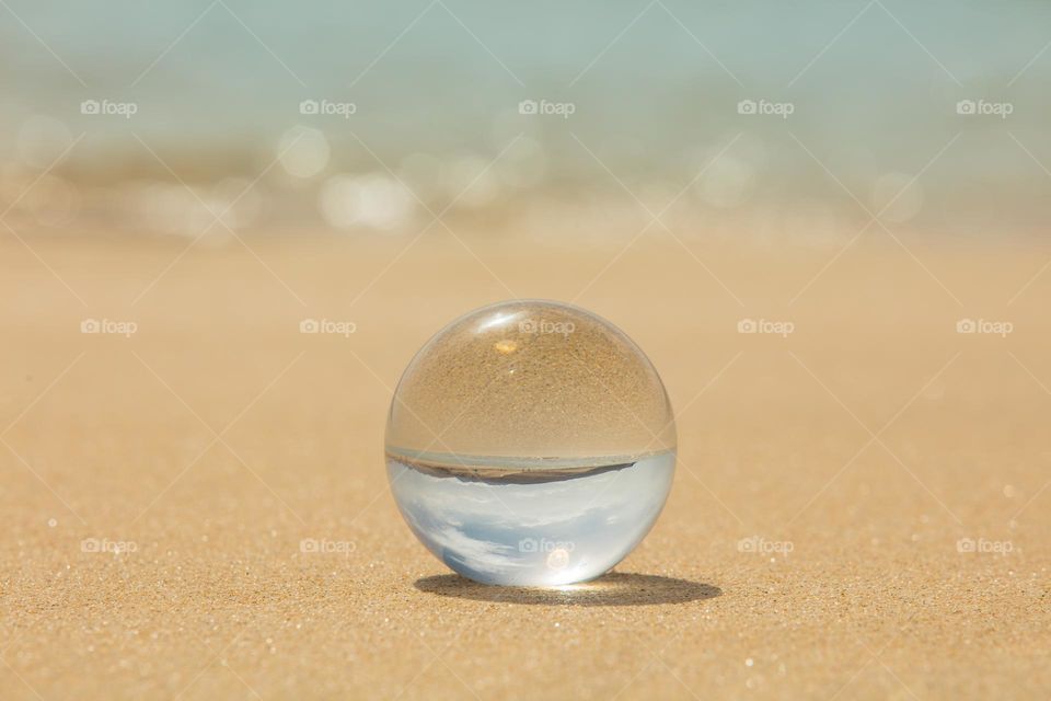 glass sphere of pleasure