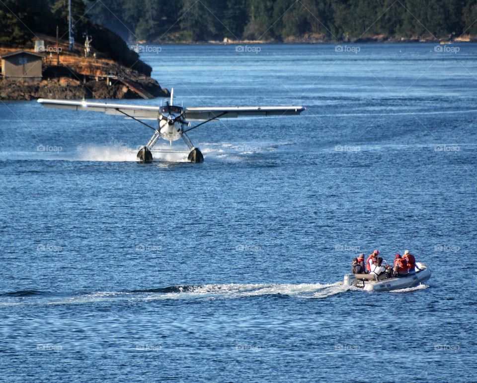 Seaplane versus boat