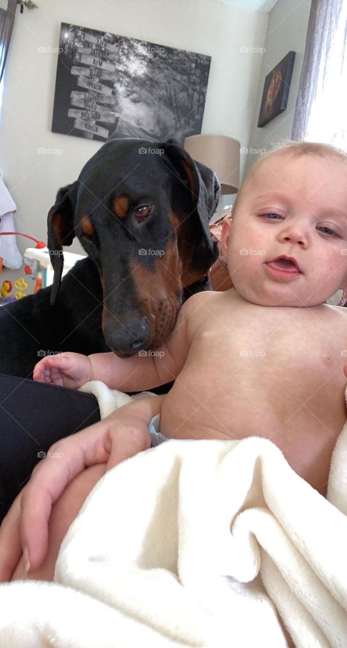 Loving his sissy ❤️