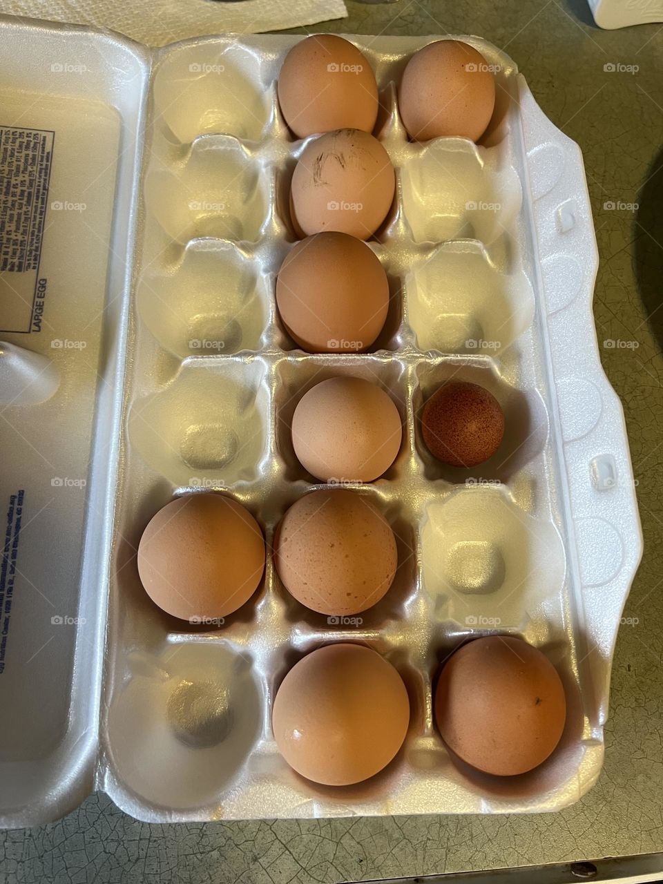 Brown eggs 