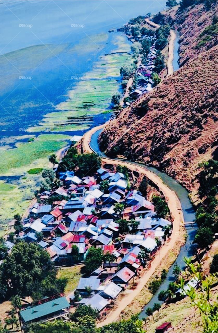 A beautiful view to Willard Lake 