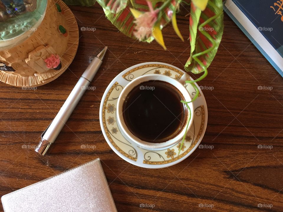 Have a rest and drink coffee