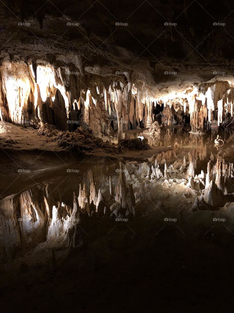 Mirage inside the earth 