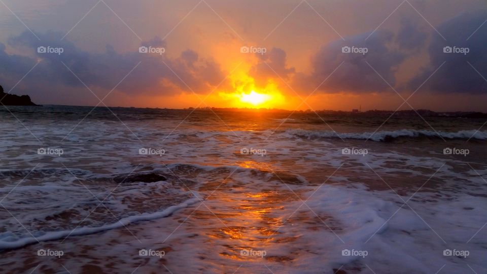 sunset😌, at unawatuna beach from sri lanka😍😍