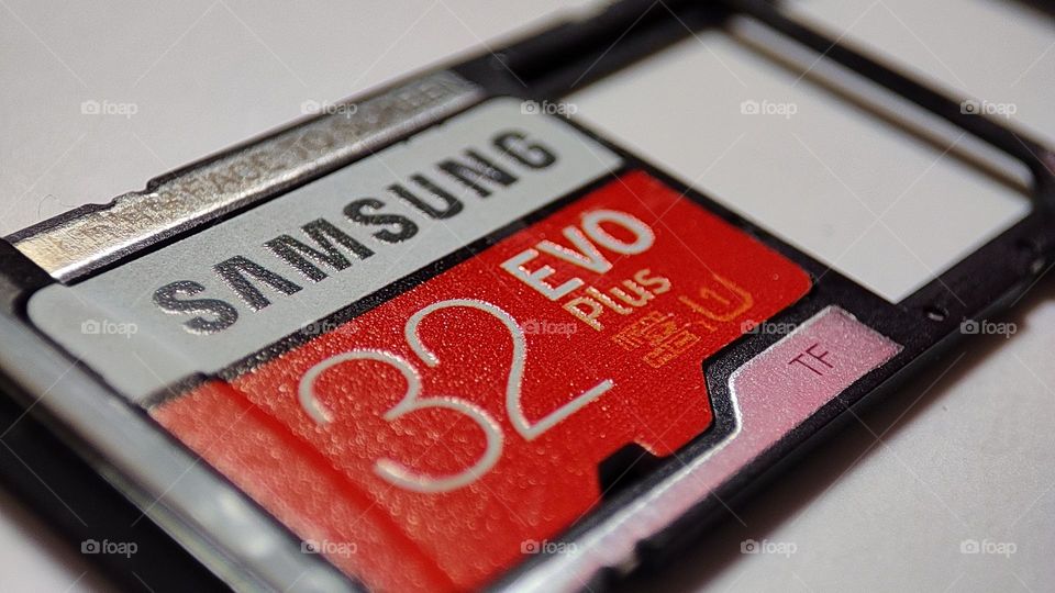 Samsung Sd Card and Adaptor - Why not save more