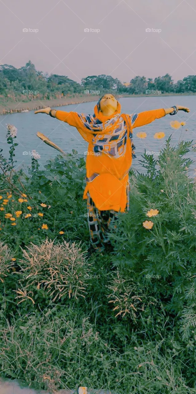 Flying in nature