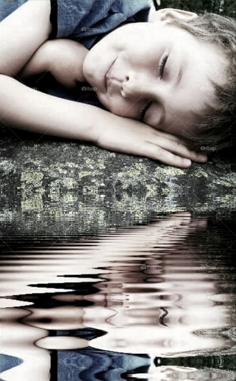 Dreaming away! . Dreaming away and enjoying life! 