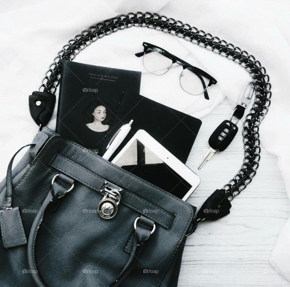 what's in my MK? flat lay, still life, michael kors, bag, mk, book, ipad, black, white, minimal, minimalist, simplicity, art, aesthetic, flatlay, white theme, instagram, artwork, tumblr, lifestyle, bed, desk, desktop, specs